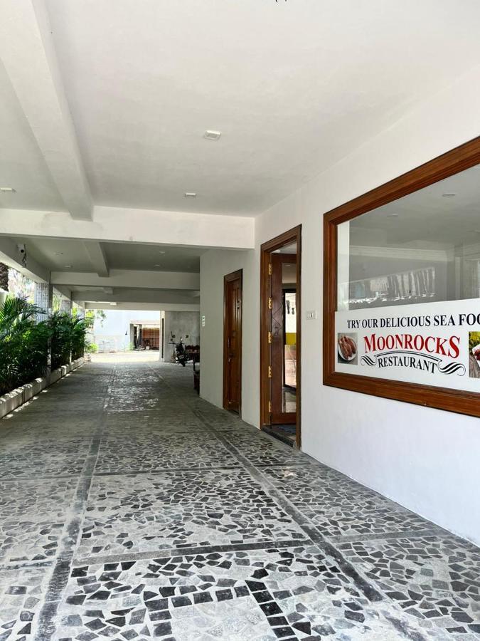 Anand Beach Guesthouse By Moonrocks Mahabalipuram Buitenkant foto