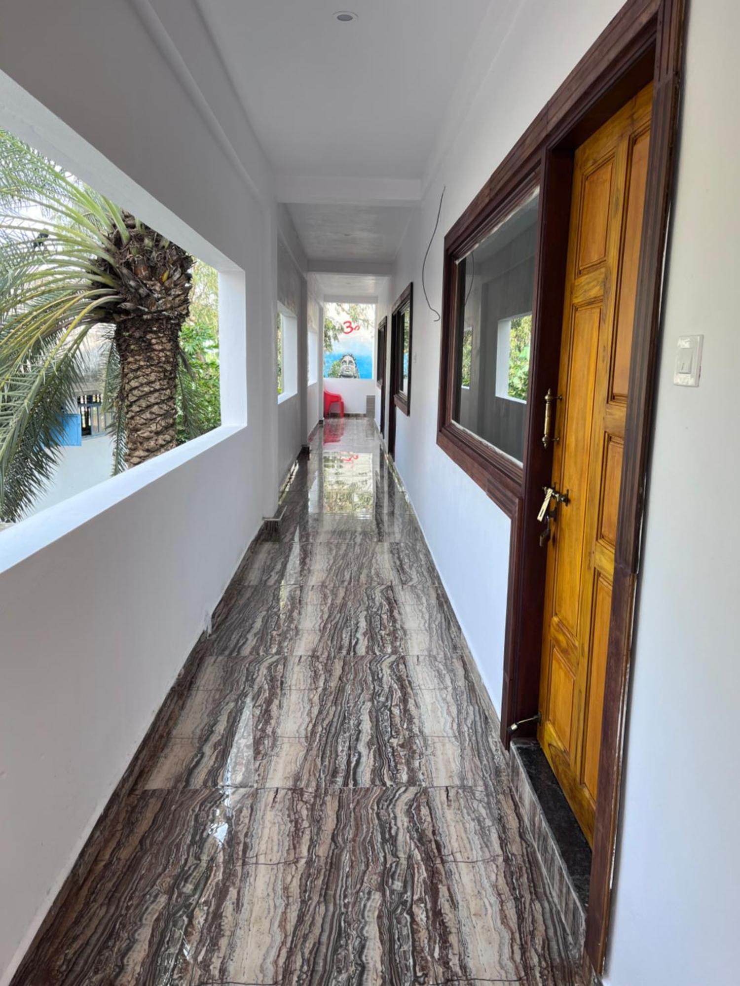 Anand Beach Guesthouse By Moonrocks Mahabalipuram Buitenkant foto